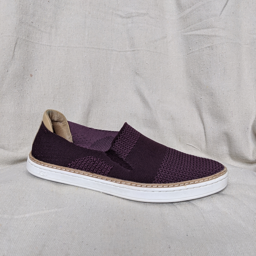 UGG Sammy Slip On Purple Loafer Sneaker Size 8.5